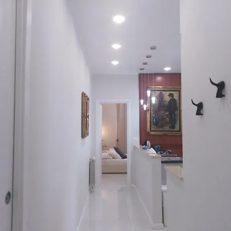 Apartment Centro Storico Maschio Angioino House
