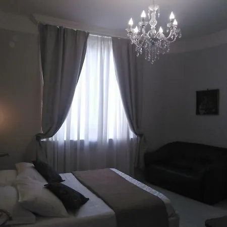 Centro Storico Maschio Angioino House