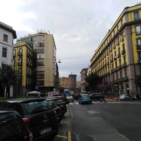Centro Storico Maschio Angioino House Nápoles